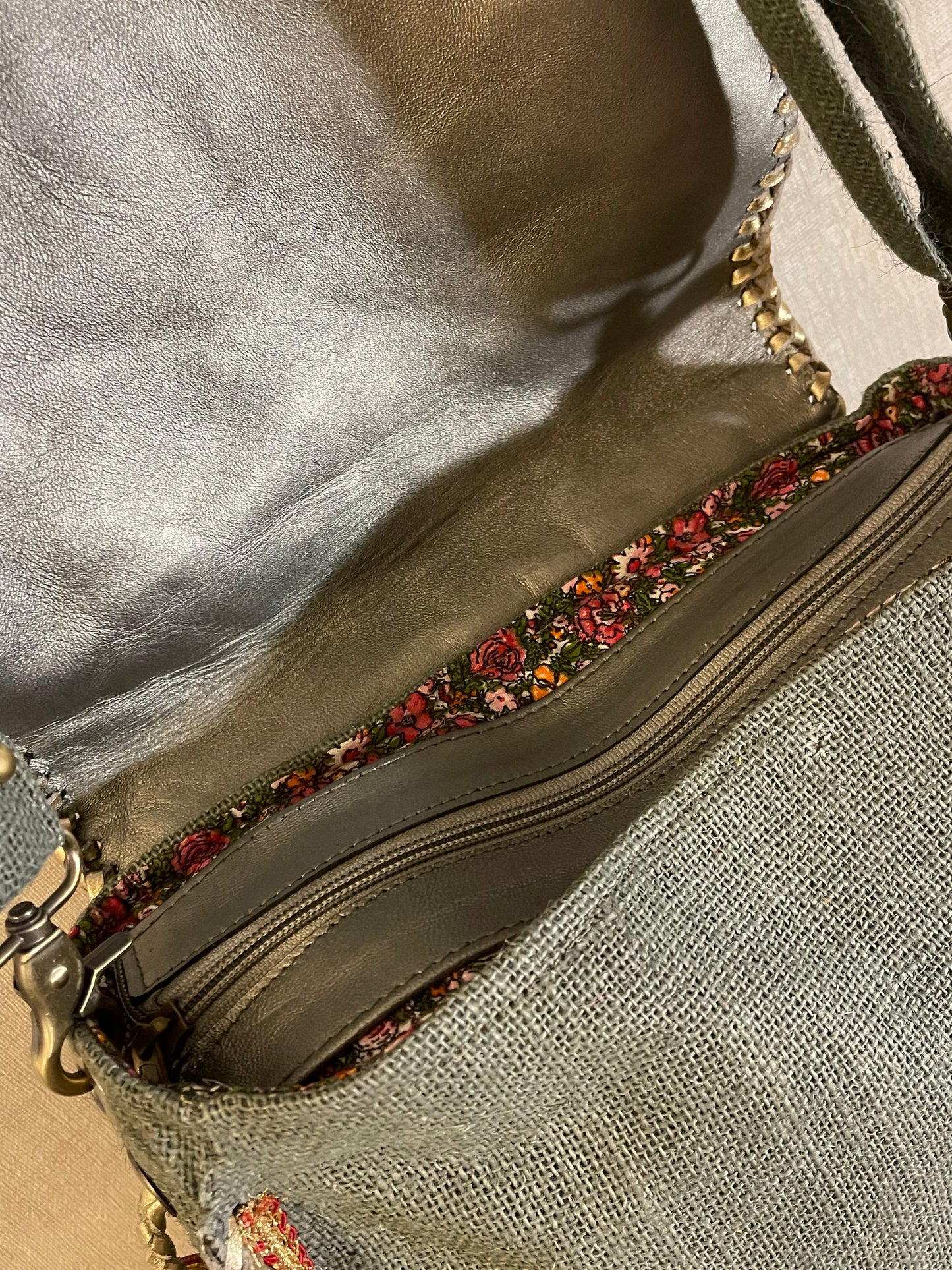Julez Crossbody